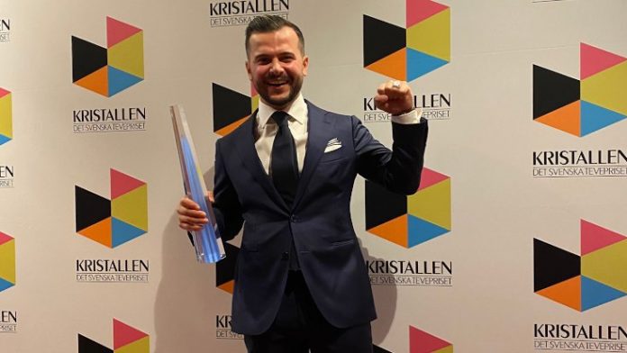 Li Swêdê lîstikvanê Kurd Amed Bozan xelata herî bas a televîzyonê 'Kristallen' sitend