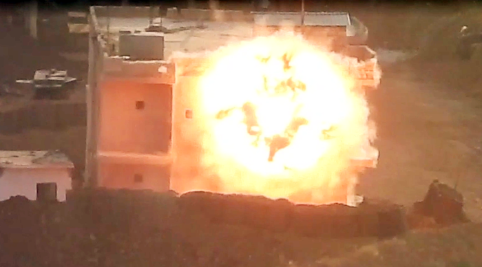 HRE: Di êrîsa ser 2 baregehên artêsa Tirk de 7 lesker hatin kustin