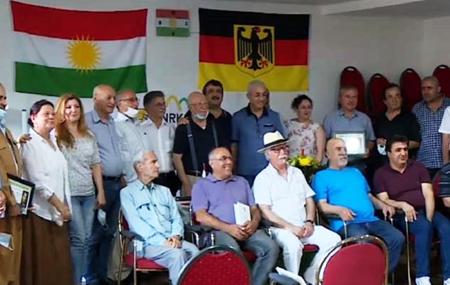 Yekem Xelata nivîskar û helbestavanê Kurd Qedrî Can hat dayîn