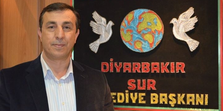 Rewsa tenduristiya Abdullah Demirbas ji ber koronayê giran bûye