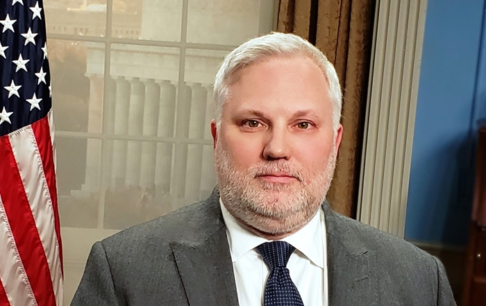 Joel Rayburn li sûna Jeffrey bi fermî bû nûnerê Sûriyê yê Amerîkayê