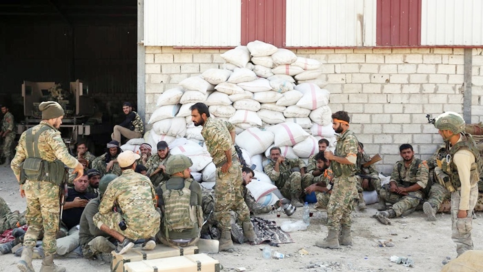 SOHR: 140 çekdarên Sûrî ji Libyayê vedigerin Tirkiyê û komeke din tê sandin