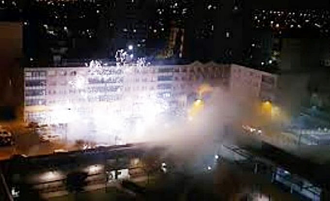 VIDEO | Li Parîsê bi fîsekên hewayî êrîsî qereqolê kirin