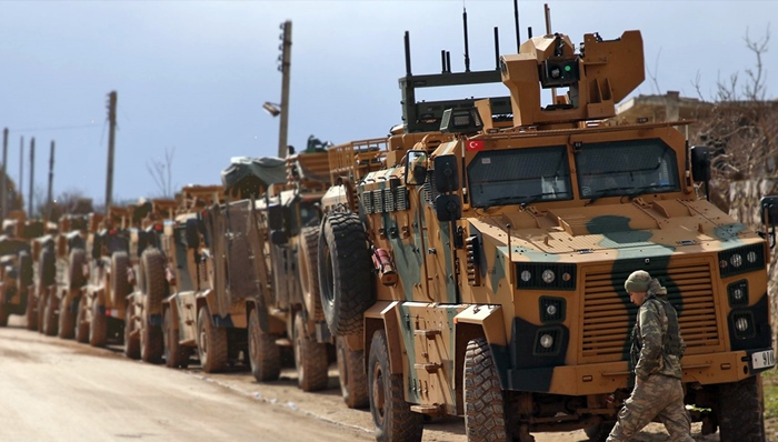 Tirkiyê 2 xalên leskerî li Sûriyê vala kirin û ji bo yeke din jî hêz sand