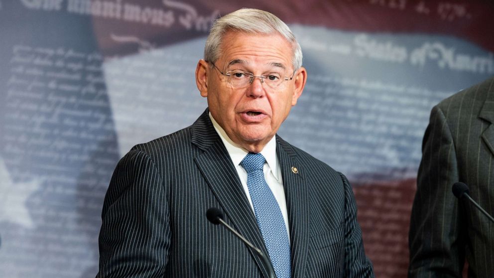Senator Menendez: Divê Amerîka pistgiriya Mesrûr Barzanî bidomîne