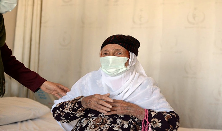 Li Mêrdînê pîrejina 103 salî ku ji webayê rizgar bûye niha jî ji koronayê bas bû