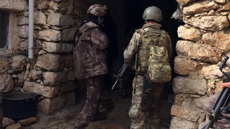 Li Mêrdînê operasyona serbazî: Qedexeya çûn û hatinê hat ragihandin