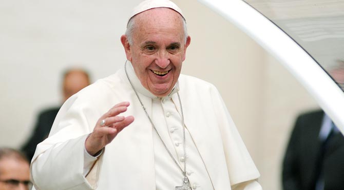 Li Hewlêr 4 hezar û 500 kesan ji bo Papa bibînin navê xwe tomar kirin