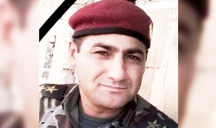 Konsulxaneya Amerîkayê sersaxî da malbata Pêsmergeyê sehîd