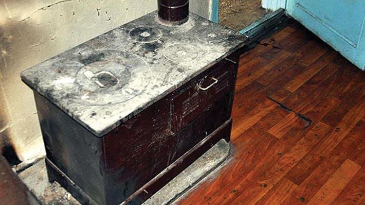 Êlih | Ji ber dûmana sobê Hatîce û Bereket Atay ên hevjînê hev can dan