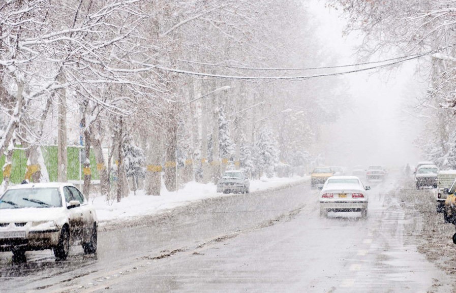 Ûrmiye | Rêyên 50 gundewaran ji ber berfê hatine girtin