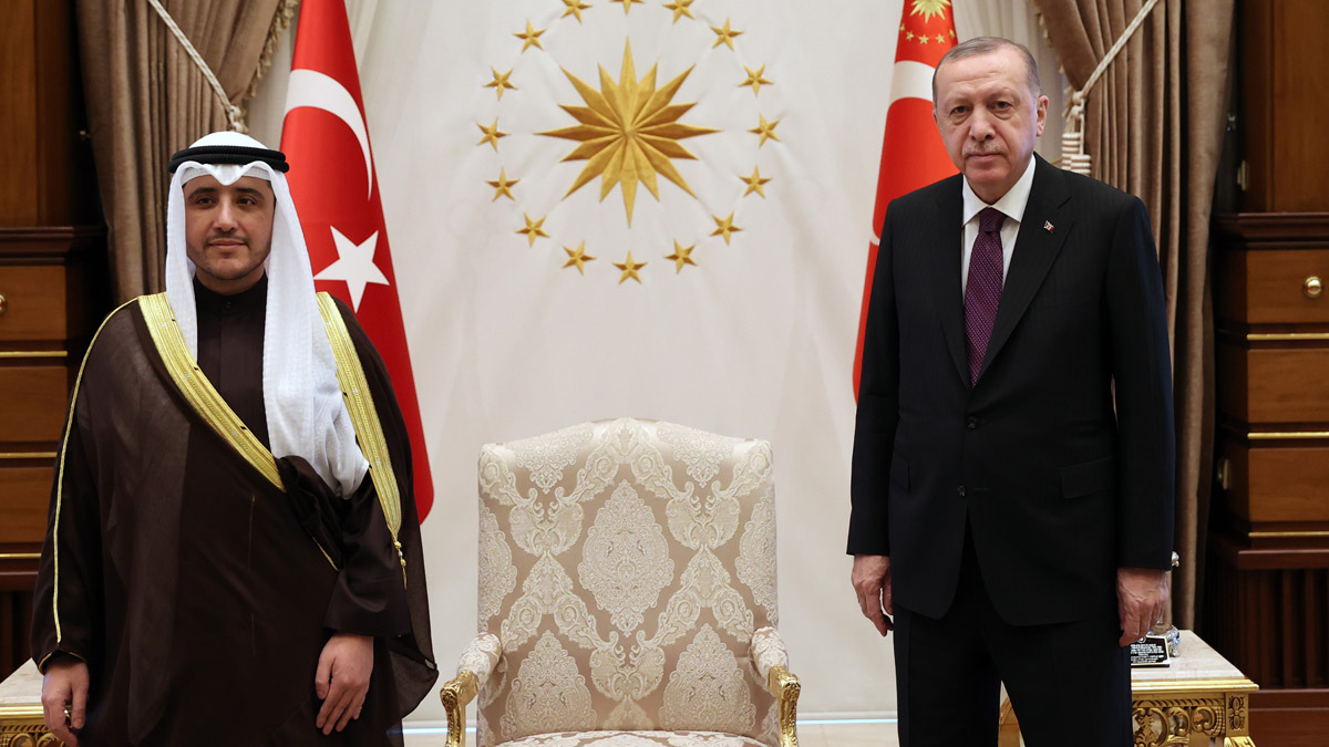 Erdogan wezîrê karên derve yê Kuweytê qebûl kir