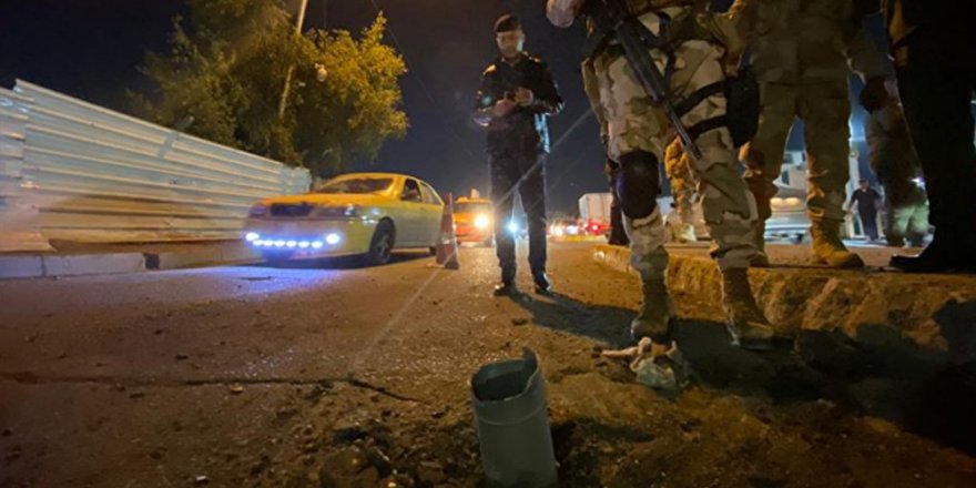 Bexda | Bi mosekan êrîsî baregeha leskerên Amerîkî kirin