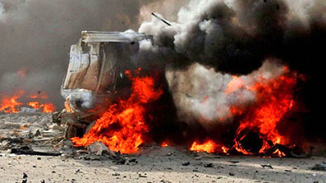 Erebeyeke bombebarkirî teqiya: 10 kes birîndar bûn