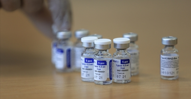 Wezareta Tenduristiya Tirkiyê biryara bikaranîna derziya Sputnik V derxist