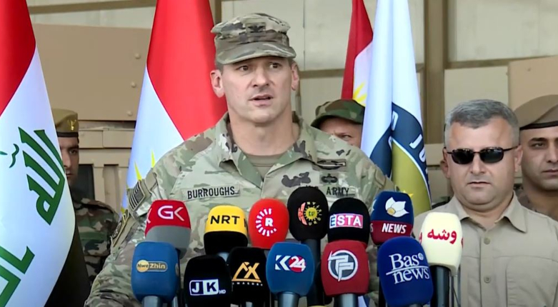 Hevpeymaniya Navdewletî 7emîn alîkariya leskerî radestî Pêsmerge kir: 'Dijminê me hevbes e!'