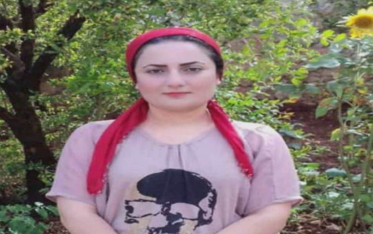 Li Efrînê jineke Kurd a ducanî ji ber îskenceya lê hatibû kirin can da