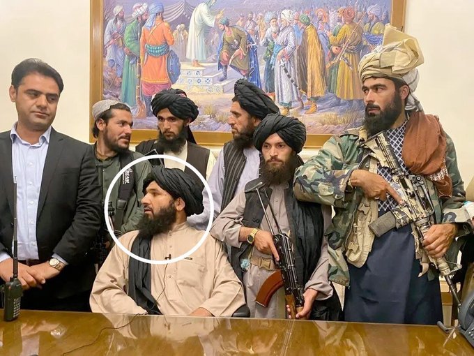 Di teqîna Kabûlê de ligel 25 kesan fermandarekî bilind ê Talîbanê jî hat kustin