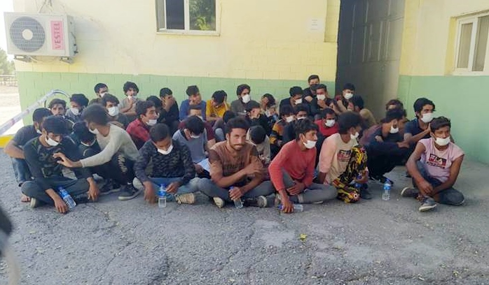 Wê 39 koçberên li Diyarbekirê hatibûn girtin bêne dersînorkirin