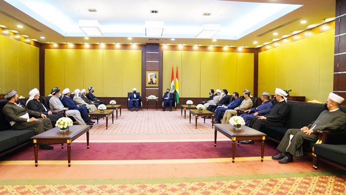 Serokwezîr Barzanî bi sanda Yekîtiya Zanayên Ola Îslamî ya Kurdistanê re civiya