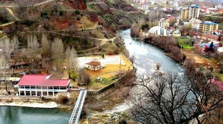 Li Dêrsimê ji ber berfê 20 rêyên gundan hatin girtin