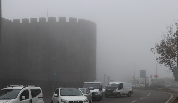 Ji ber mija zêde seferên asmanî yên Diyarbekirê hatin rawestandin
