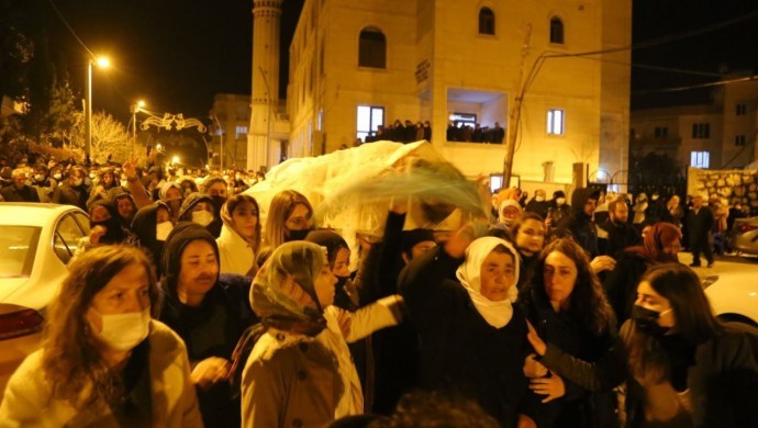 Cenazeyê Garîbe Gezer hat vesartin