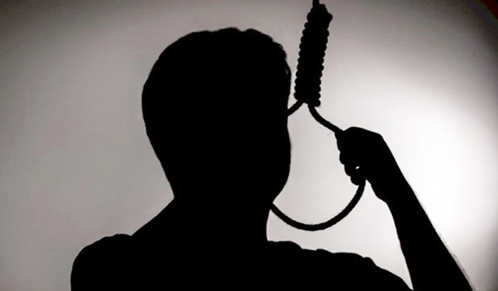 Rojhilat | Di sala 2021ê de herî kêm 244 kesan xwe kust