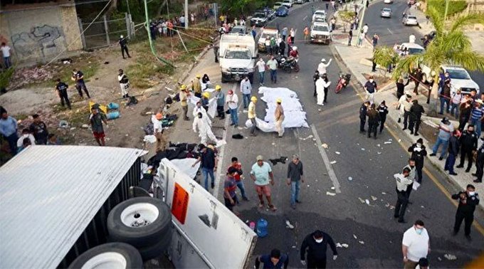 Kamyona tije koçber qeza kir: Herî kêm 53 kesan can da