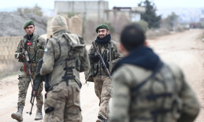 Welatiyekî Kurd ji aliyê polîsên sivîl ên girêdayî Tirkiyê hat girtin