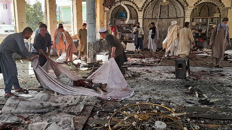 Afganistan | Pistî nimêja Înê li ber mizgeftê bombe hat teqandin