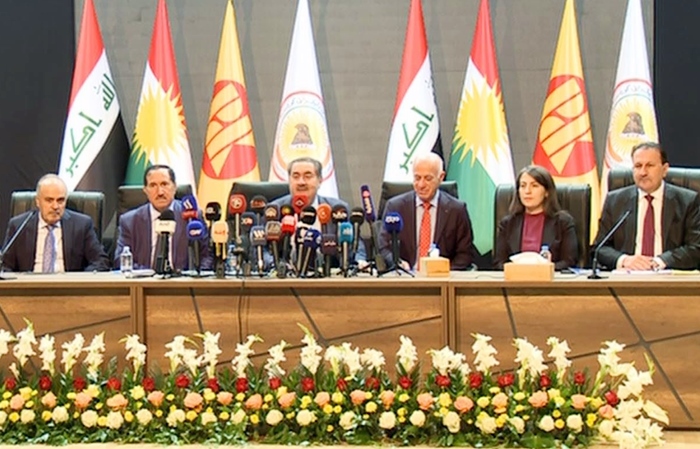 Sanda PDKê ya bi seroktiya namzedê serokomariyê Hosyar Zêbarî li Bexdayê ye