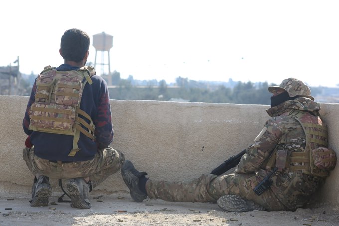 HSD: 9 karmendên zîndana Hesekê yên dîl di destê DAISê de bûn hatin rizgarkirin