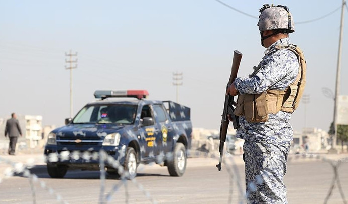 Medyaya Iraqê:  Hejmarek berçav a serkirdeyên DAISê ber bi sînorên Iraqê ve reviyan