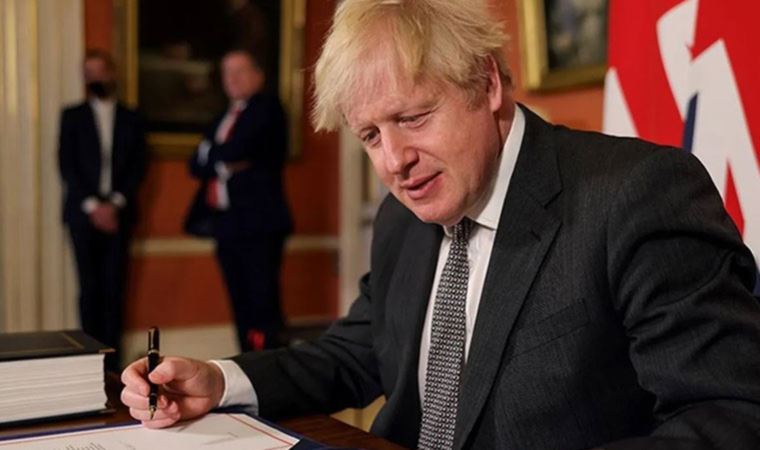 Brîtanyayê dorpêçên destpêkê yên ser Rûsyayê eskere kirin...