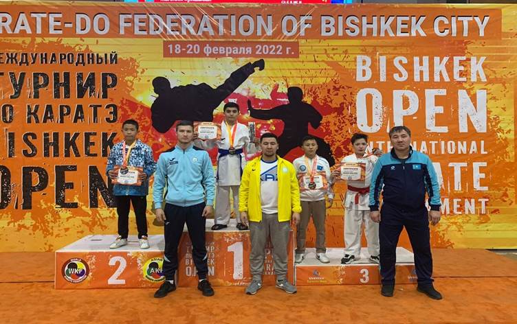 Zarokekî Kurd ê 12 salî bû sampiyonê Karate-Do yê Asya Navîn