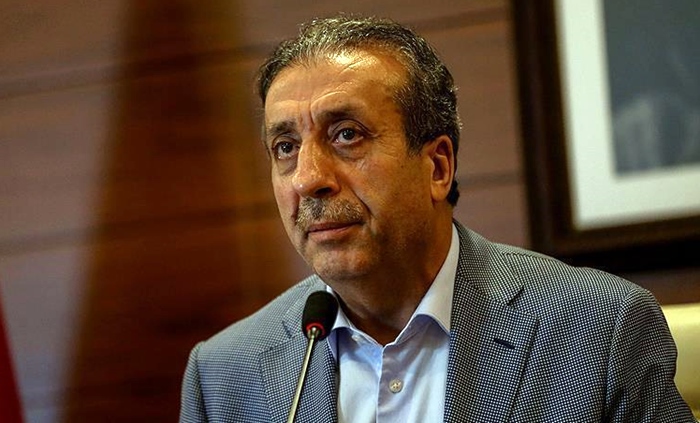 Mehdî Eker banga hilbijartina dersa Kurdî kir: 'Divê em zimanê xwe winda nekin, hîn bibin û bipês bixin'