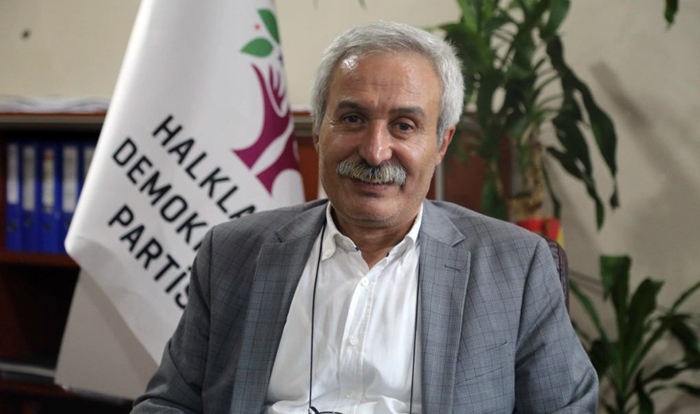 Saredarê hilbijartî yê Diyarbekirê: Ger navê Bahçelî lê bikin, em ê jê re bêjin 'Daristana Tahir Elçî'