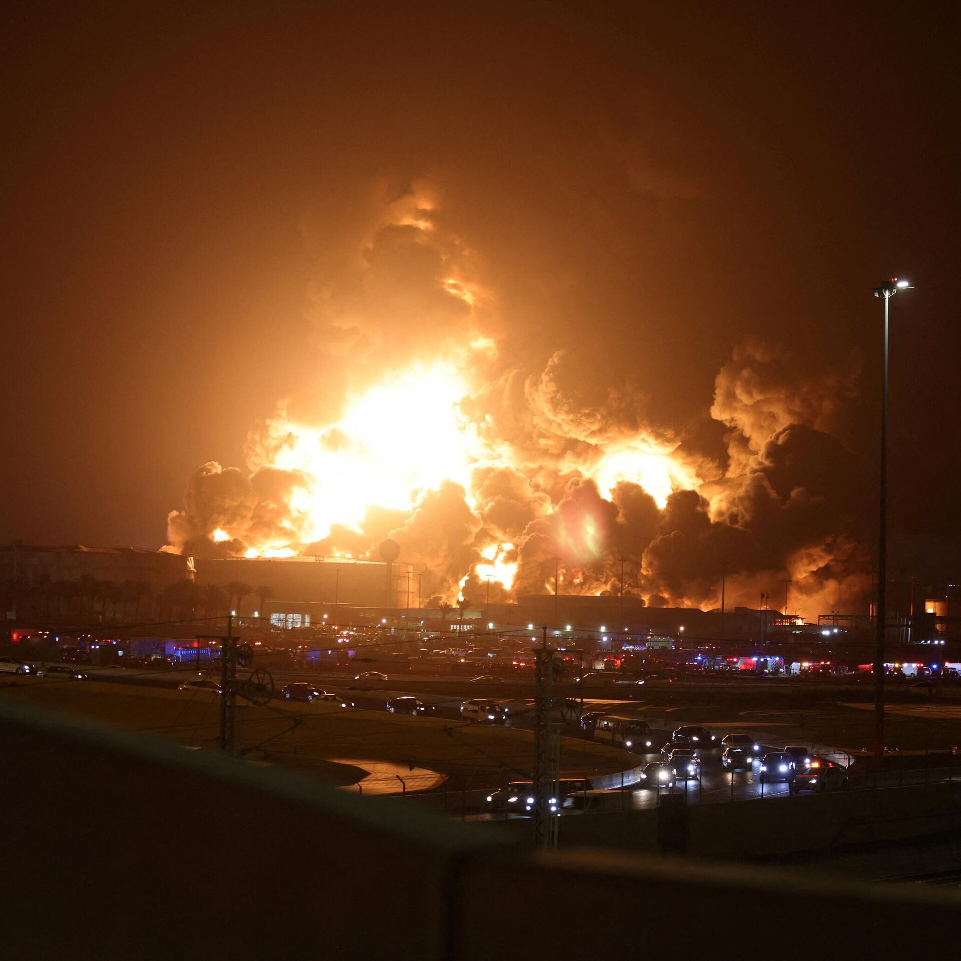 Hûsî êrîs kirin ser Saûdî Aramcoyê û agir bi Aramcoyê ket