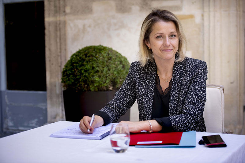 Fransa: YE nikare qedexeyeke temam li ser hawerdekirina petrol û gaza Rûsî deyne