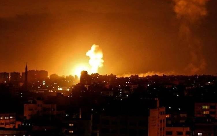 Ji derveyî axa Iraq û Kurdistanê bi 12 mosekên balîstîkî êrîsî Hewlêrê kirin