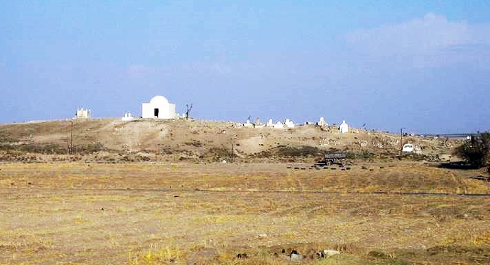 Rojava | Çekdaran li Serê Kaniyê du girên sûnwarî talan û wêran kirin