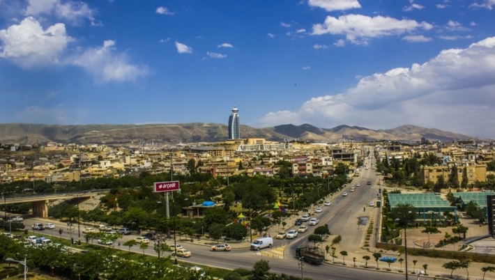 Hikûmeta Kurdistanê ji bo nûjenkirina kolanên Silêmaniyê 300 milyon dînar sand