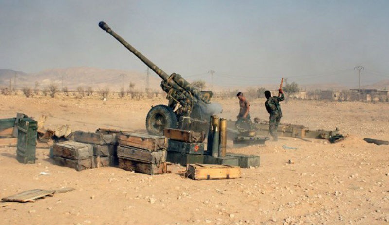 SOHR: Artêsa Sûriyê li Idlibê du baregehên artêsa Tirkiyê topbaran kirin