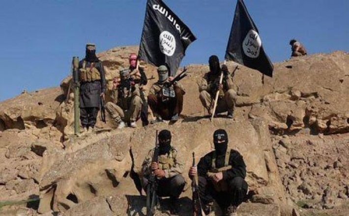 Xurmatû | Di encama êrîsa terorîstên DAISê de serbazekî hêzên Iraqê hat kustin