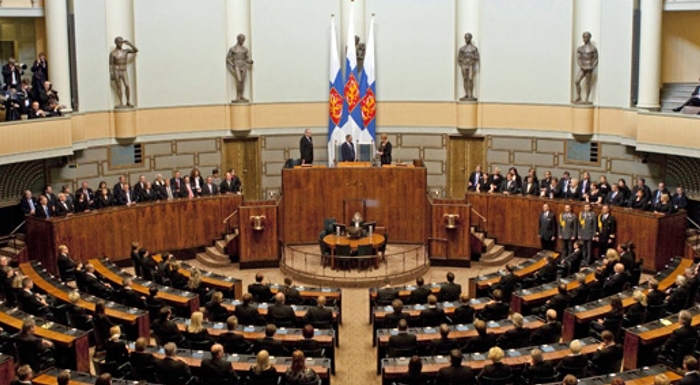 Pistî Swêd Parlamentoya Fînlandiyayê jî biryara besdarbûna NATOyê pesend kir