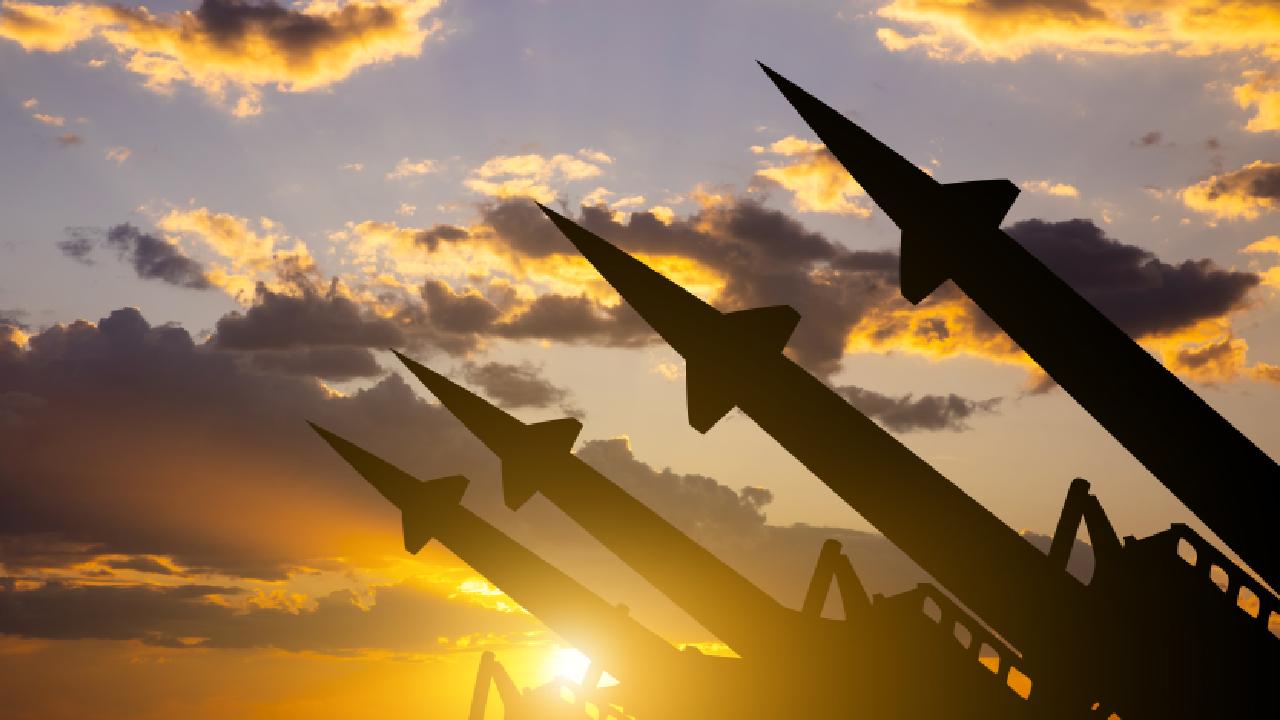 Medvedev gef xwar Lîtvanyayê bersiv da: ‘Rûsyayê li Baltikê çekên nukleerî bicih kirine’