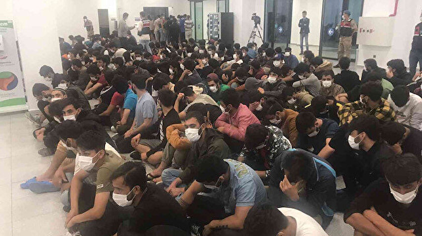 Tirkiye ji bajarê Agiriyê 499 koçberan bi balafiran sand Afxanistanê