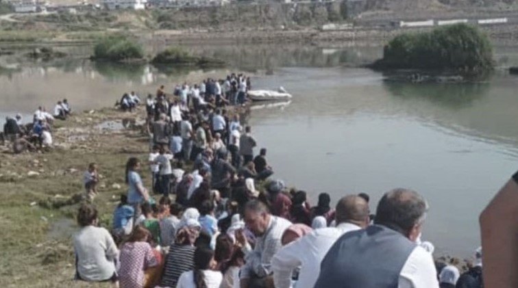 Li navçeya Cizîrê du ciwanên 13 û 17 salî di çemê Dîcle de wenda bûn