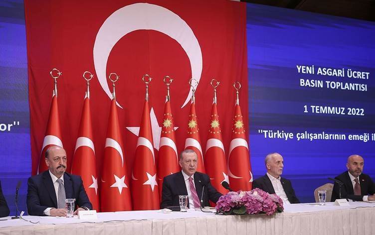 Tirkiye | Mûçeyê herî kêm bû 5 hezar û 500 lîreyê tirkî